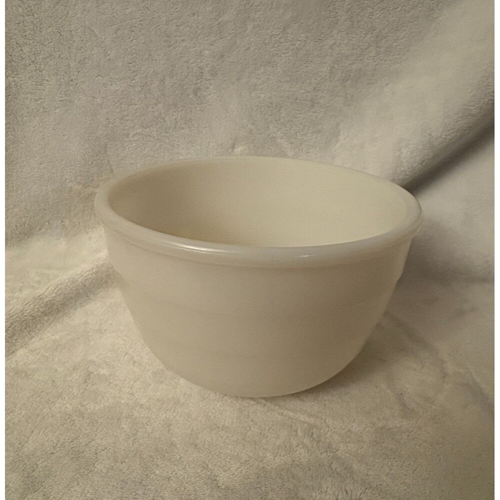 Vintage General Electric Ribbed Replacement Milk Glass Small Mixing Bowl
